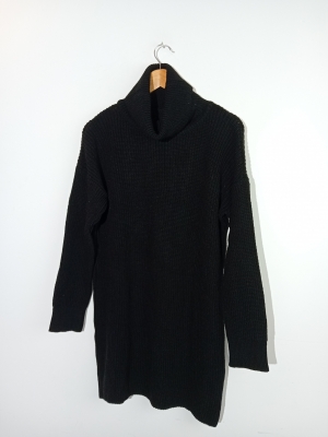 Pull Col Roul&eacute; Noir Maille &Eacute;paisse