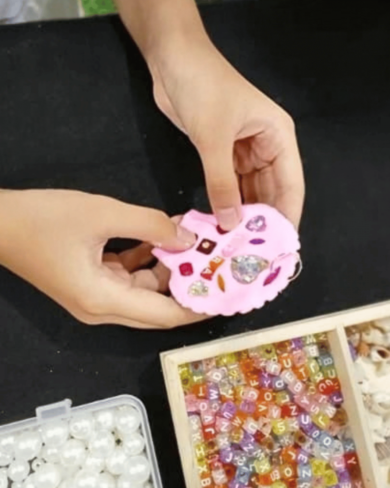 Paint a Seashell Bag Charm (Min 10 pax)