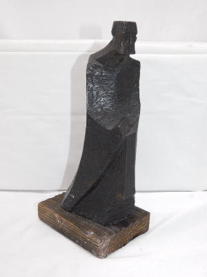 Josep María Subirachs. escultura de bronce, apóstol de la Sagrada Familia