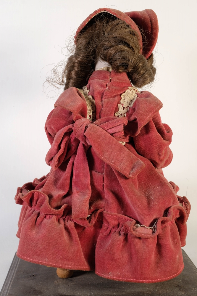 Muñeca autómata musical, años 70 