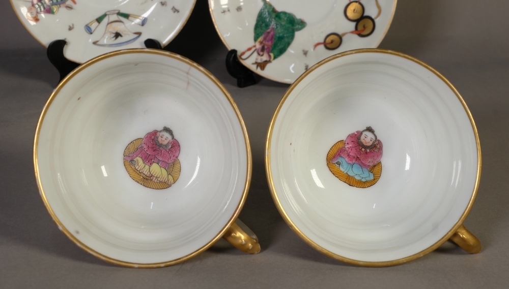 Tazas chinas en porcelana pintada hacia 1800