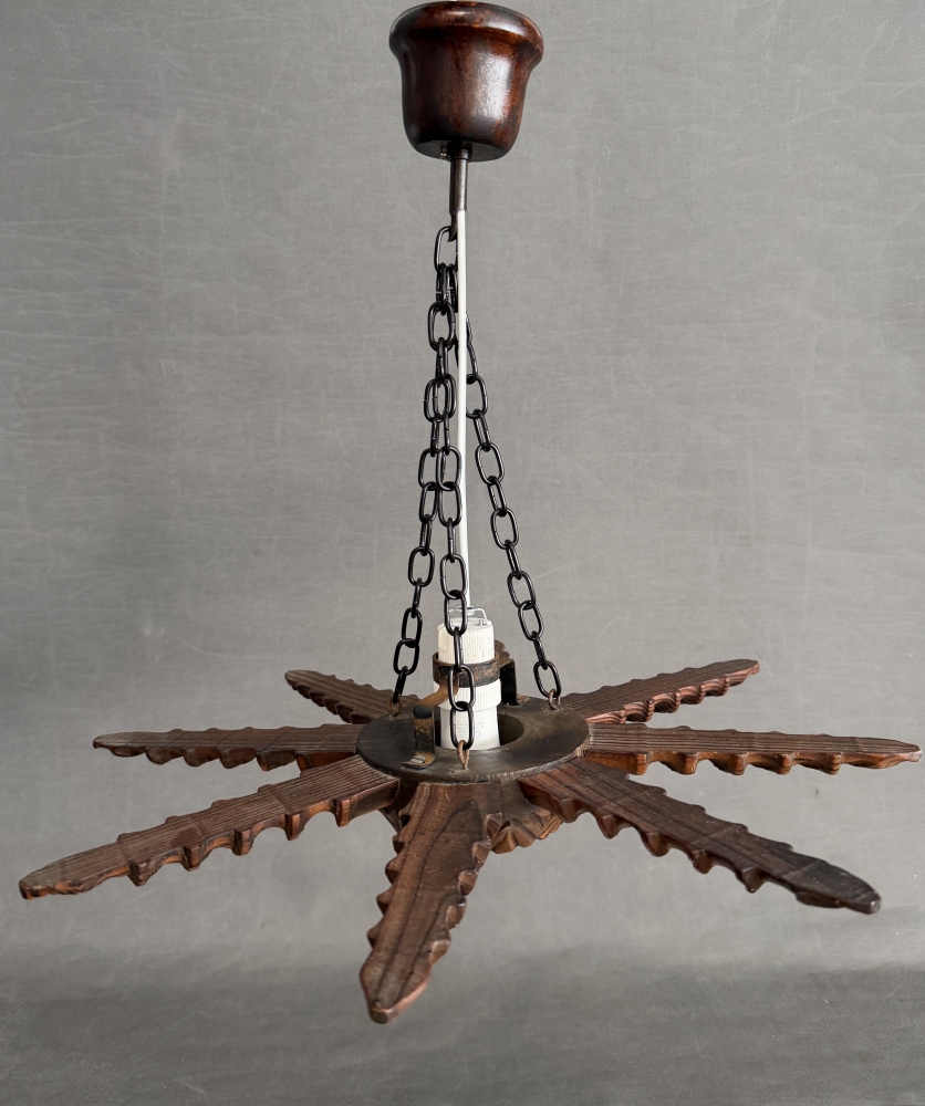 Lámpara de techo, sol, estrella, España, años 1940