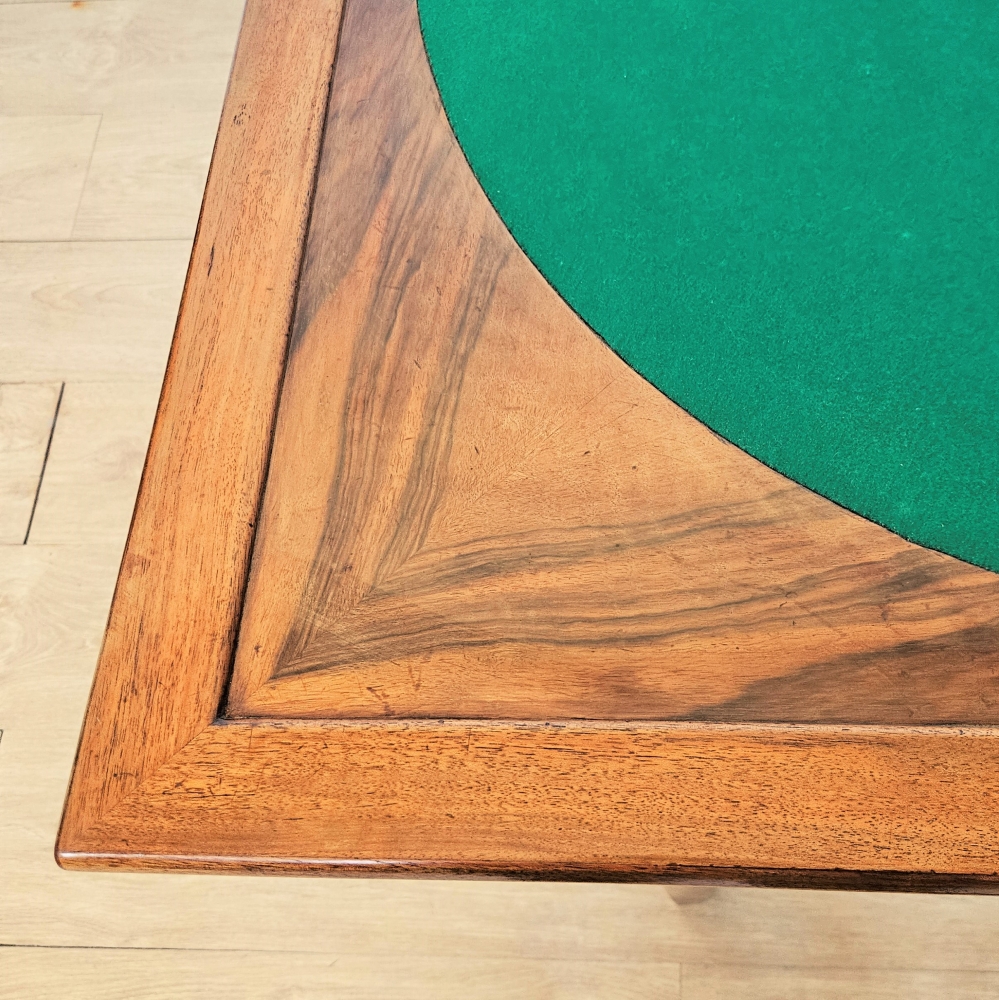Mesa de juego extensible de estilo Biedermeier, 1820 - 1850