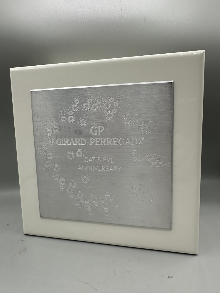 Girard Perregaux Cat's Eye Anniversary special Edition