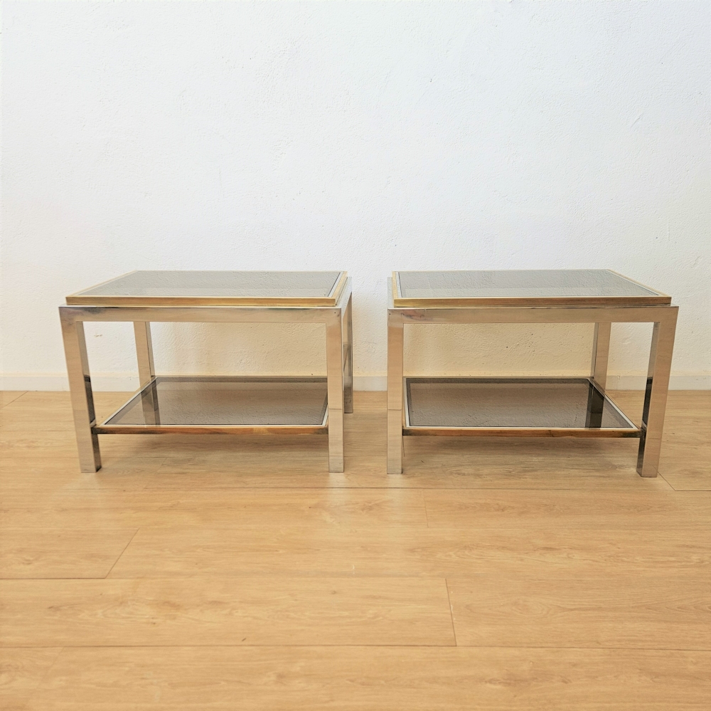 Dos mesas auxiliares de Jean Charles Paris, 1970 - 1975