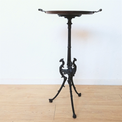 Mesa de flores de hierro fundido, Historicismo 1850 - 1880