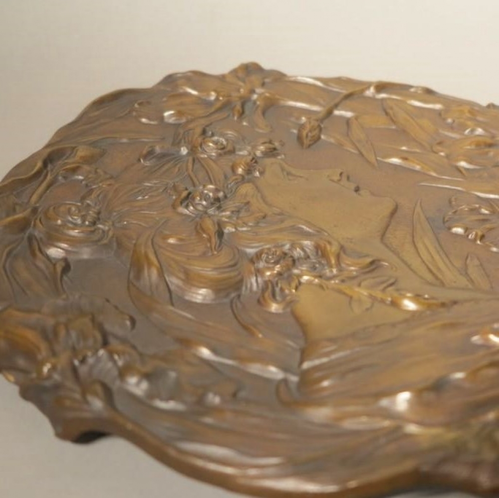 Relieve Art Nouveau de pared bronceado, 1900 - 1920