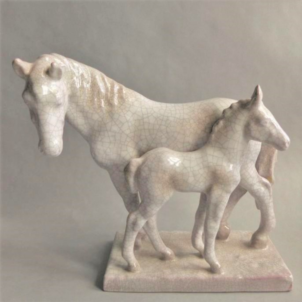 Caballos de cerámica de A. Wagner para la Karlsruher Majolika, 1963