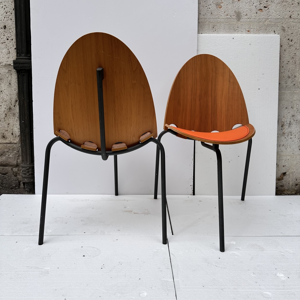 Juego de 6 sillas «A6», Joseph-André Motte para Steiner, madera y cuero, 2000’s, Francia