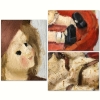 “Muñeca Descansando en Silla Roja”, T.González, años 50-60 del siglo XX 