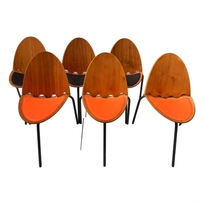 Juego de 6 sillas «A6», Joseph-André Motte para Steiner, madera y cuero, 2000’s, Francia