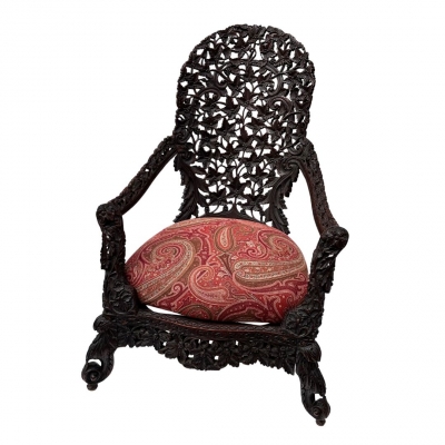 Sillón angloindio, madera de padauk, época victoriana, circa 1880 - Birmania / República de la Unión de Myanmar 