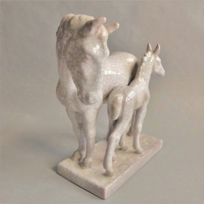 Caballos de cerámica de A. Wagner para la Karlsruher Majolika, 1963