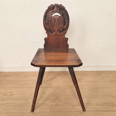 Silla de madera escabelle de arte suizo popular alpino, 1820 - 1850