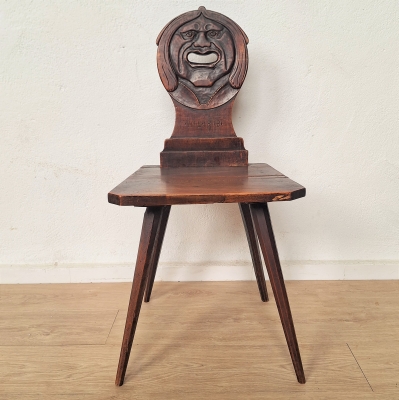 Silla de madera escabelle de arte popular alpino suizo, 1820 - 1850