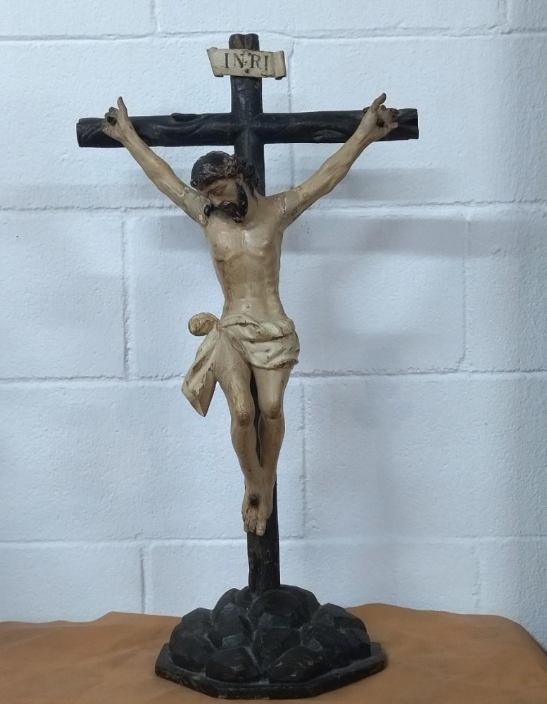 Talla de madera, Cristo crucificado, siglo XVIII