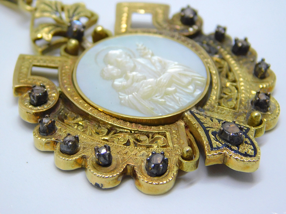 Colgante religioso, oro de 14k