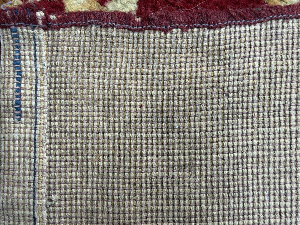 Alfombra española de lana anudada a mano, posible Real Fábrica de Tapices, 1950 aprox. 