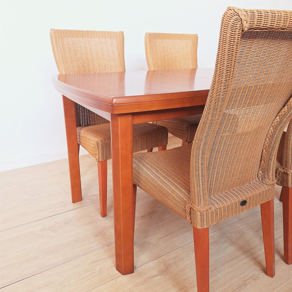 Cuatro sillas auxiliares de ratán de Lloyd Loom, 1980 - 1990