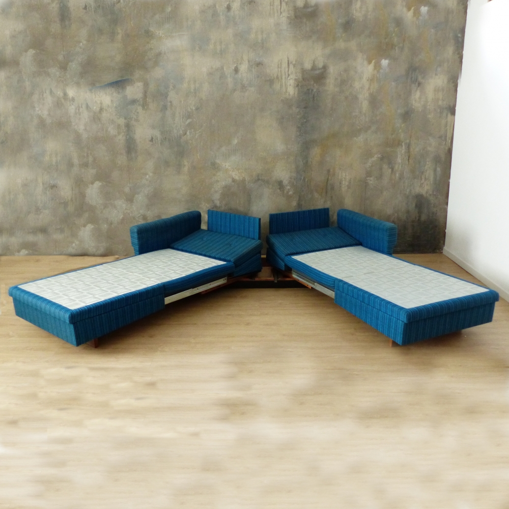 Sofá cama / Daybed Antimott de Knoll con tapiceria original, Multiposición, 1960 - 1965