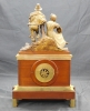 Reloj de sobremesa de bronce francés