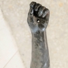 Figura de pared de gran tamaño de Jesucristo de estaño, 1880 - 1900