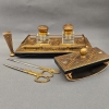 Tintero de la época victoriana con marquetería Boulle en madera ebonizada y latón, 1840 - 1900