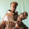 San Antonio de Padua con el Niño en nogal tallado, siglo XVIII