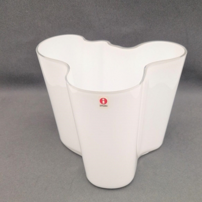 Florero de cristal de Alvar Aalto para Iittala, 1960 - 1970