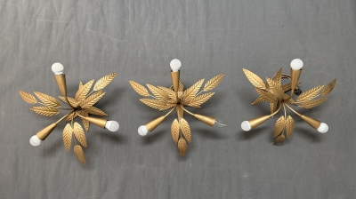 Tres lámparas de techo con motivos florales, hierro, España, ca.1950