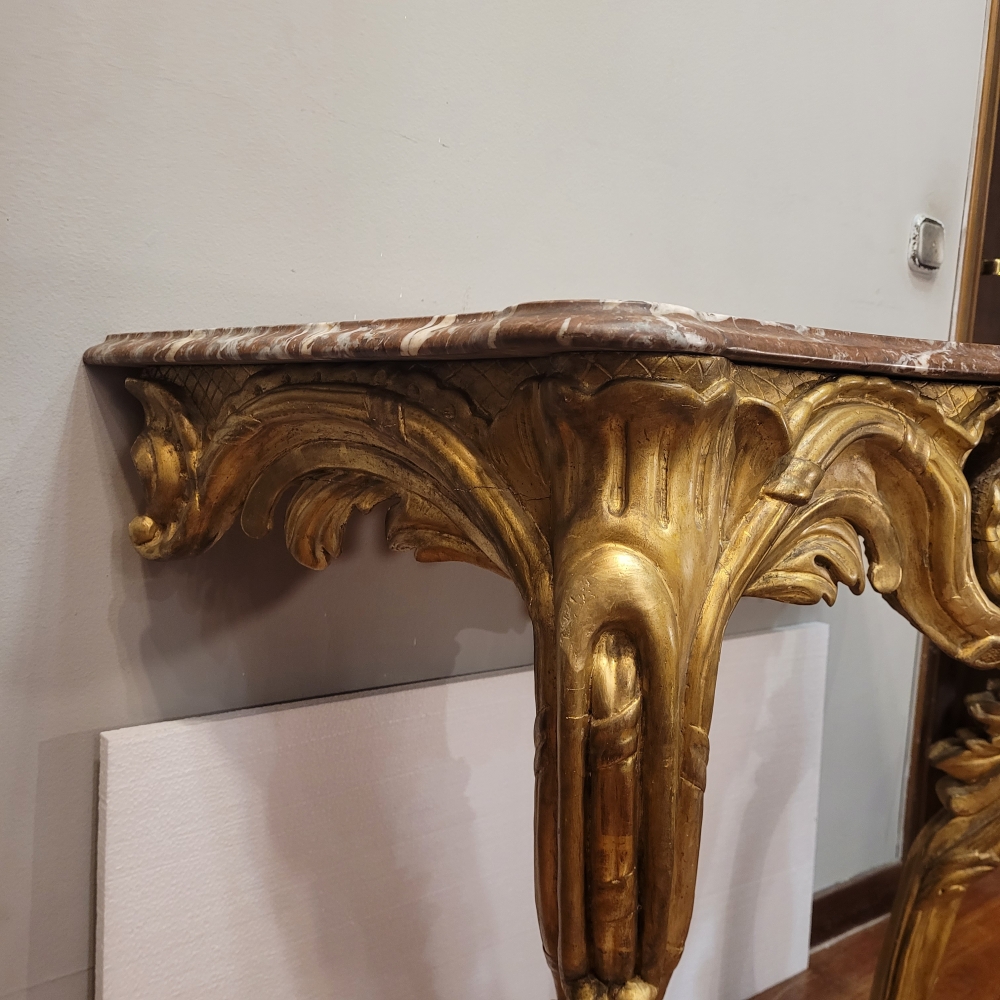 Consola de apoyo / de pared, madera tallada y dorada, Luis XV, Francia, siglo XVIII
