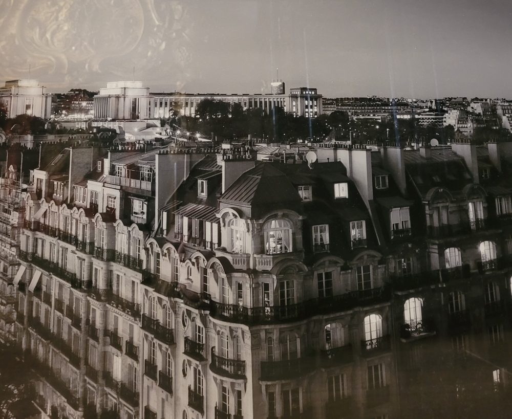 Fotografía “La Torre Eiffel y París\", Roche Bobois, Francia, siglo XXI