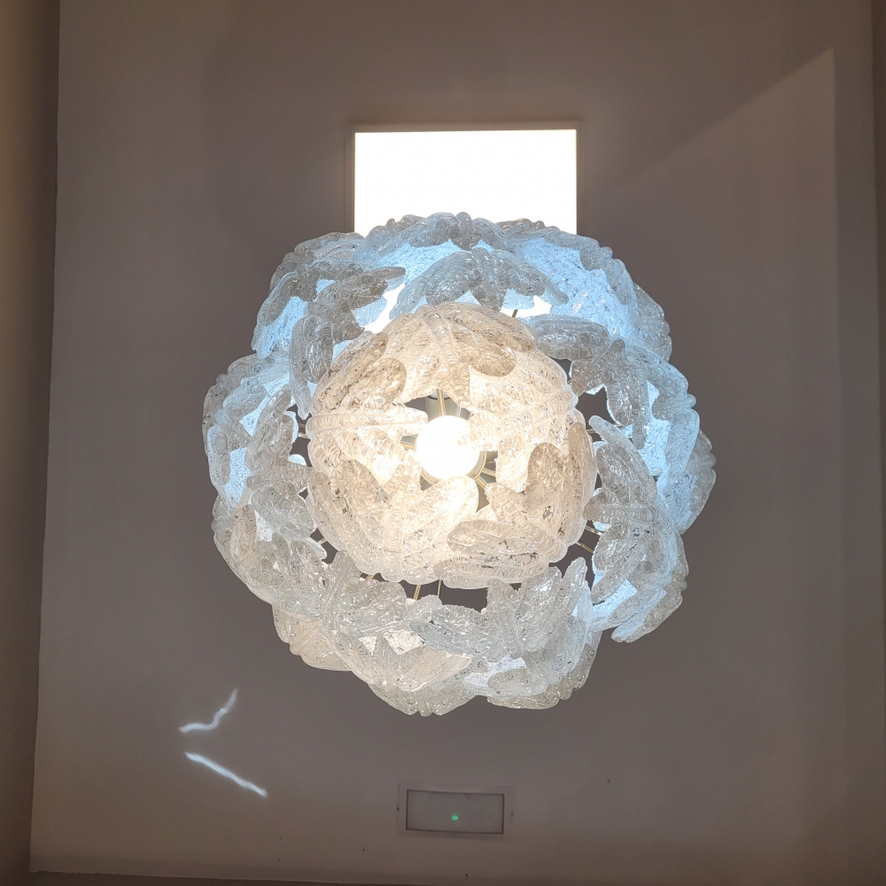Lámpara de techo / chandelier, Mazzega, cristal de murano y metal, Italia, años 60-70