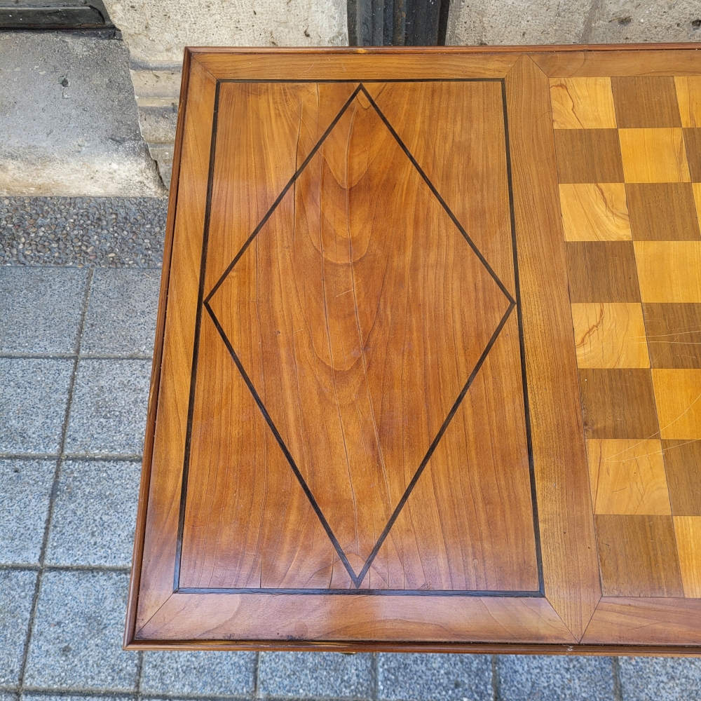 Bureau / Mesa de juego Tric Trac, madera preciosa, Luis XVI, Francia, circa 1800