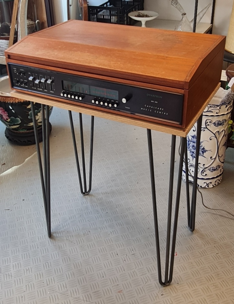 Equipo de música Dynatron Cavalcade SRX30B con tocadiscos Goldring, Reino Unido, años 70
