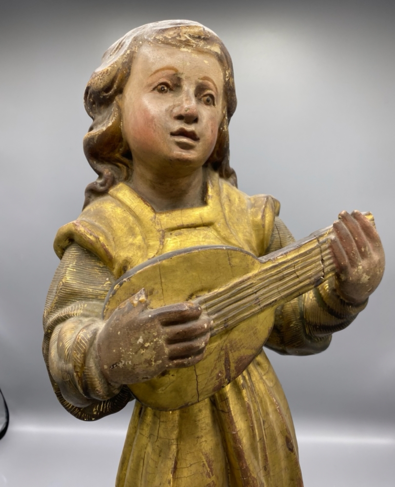 Escultura en madera policromada, ángel músico del siglo XVIII