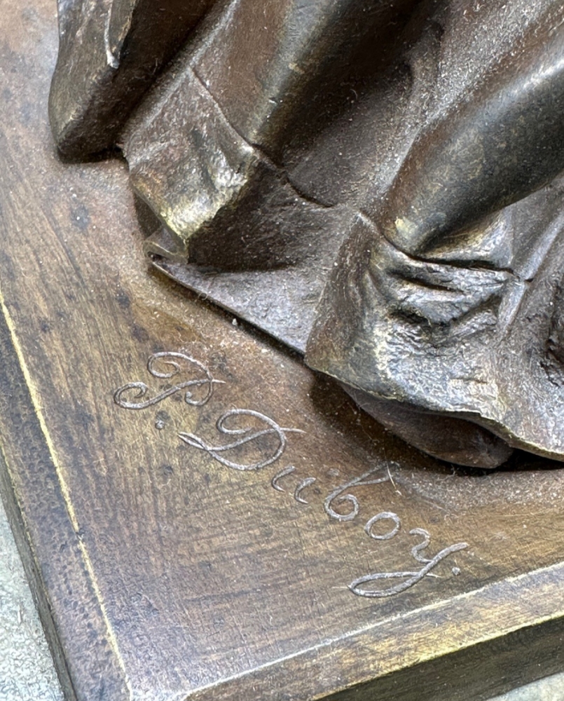  Escultura francesa de Joven en bronce, firmada P. Duboy