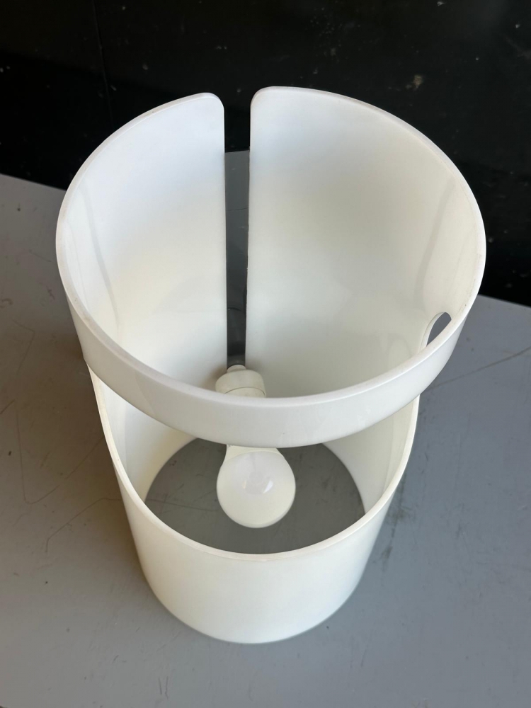 Lámpara de sobremesa Tramo, Cilindro, diseño de Joan Antoni Blanc, 1967