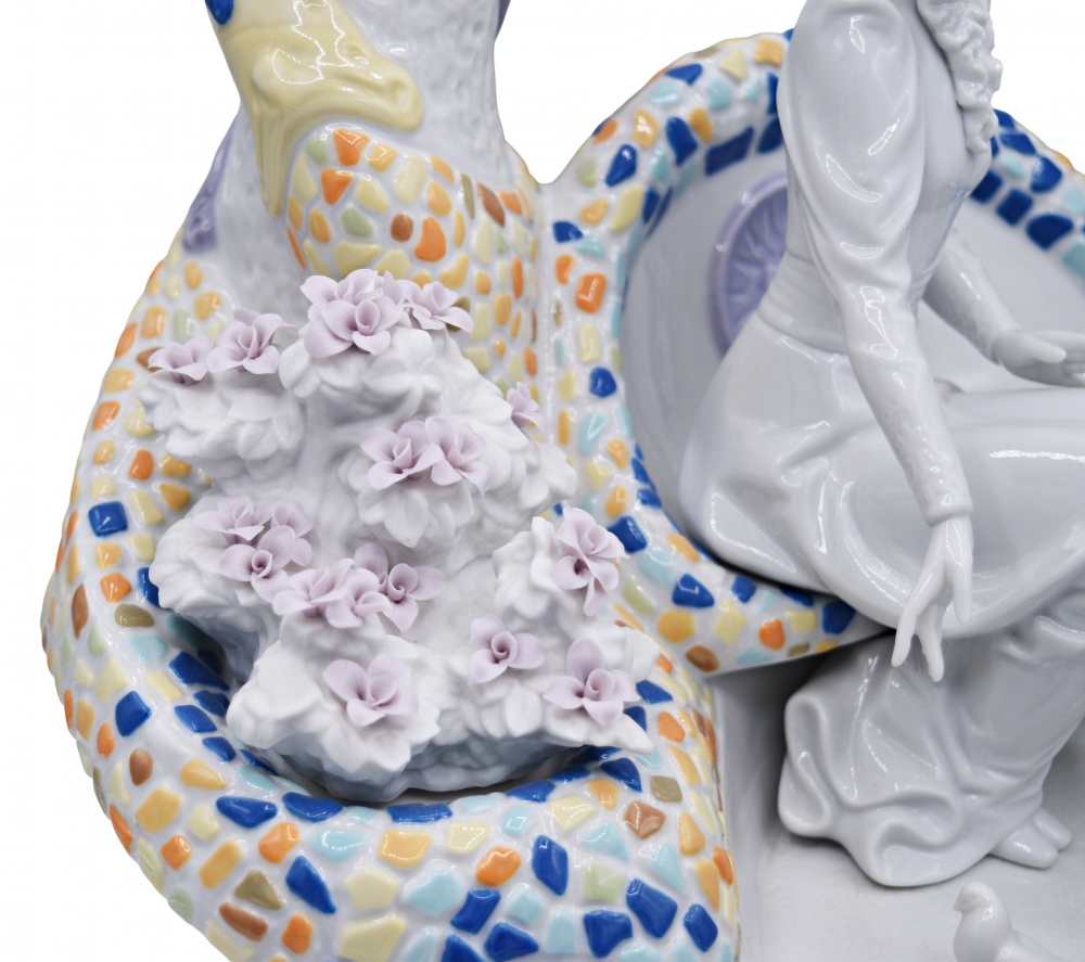 Lladró, Dama de Gaudí, Joan Coderch y Silvia Pérez, edición limitada