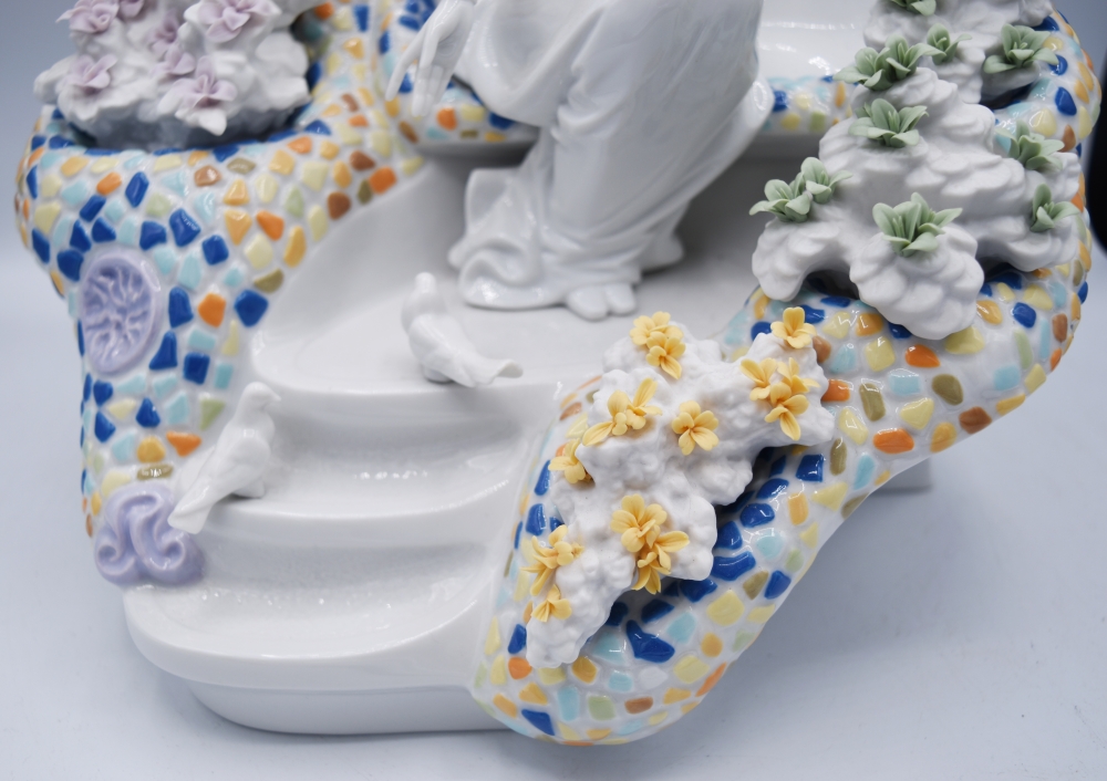 Lladró, Dama de Gaudí, Joan Coderch y Silvia Pérez, edición limitada