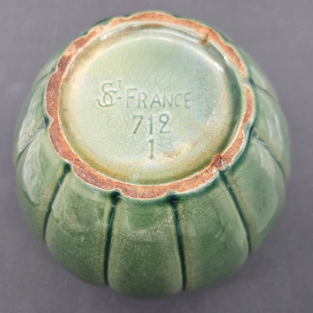 Florero art déco de cerámica de Saint-Clément, modelo 712, 1930 - 1935