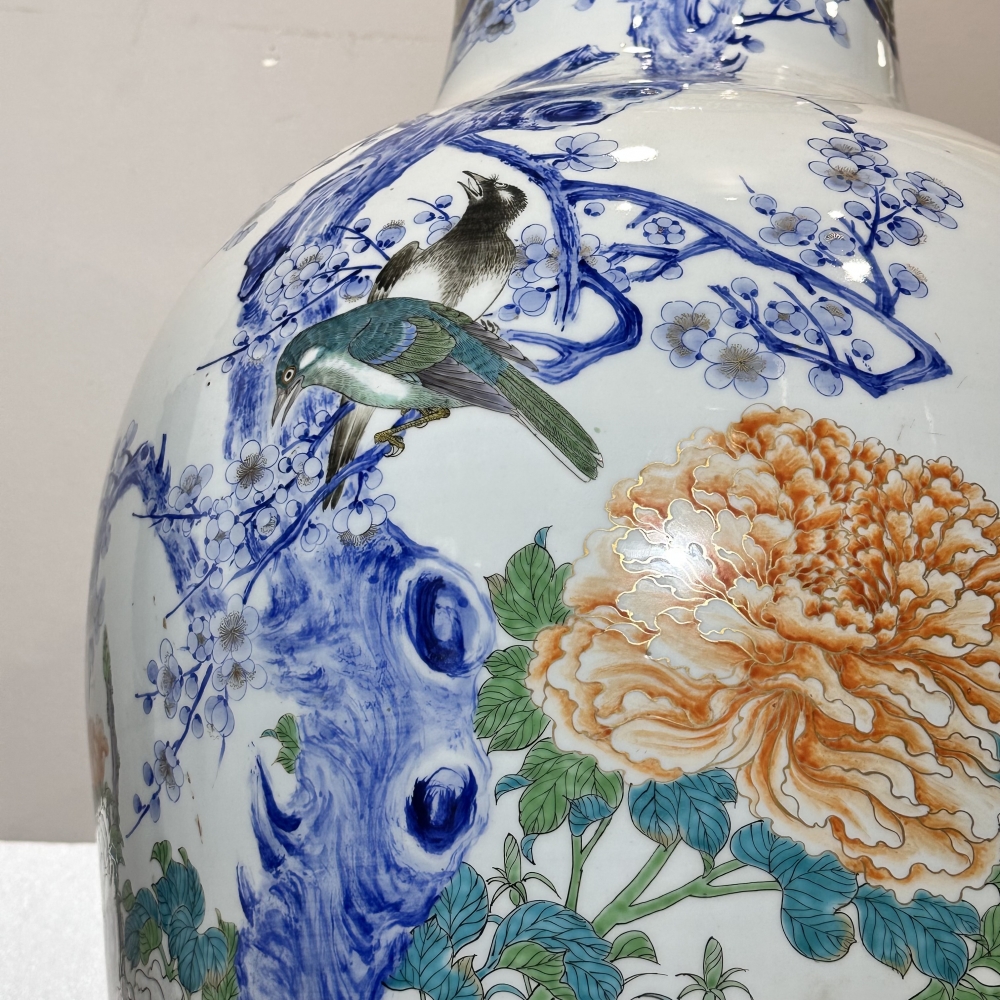 Jarrón de porcelana de Imari, Kachō fūgetsu, Periodo Meiji, Japón, circa 1880