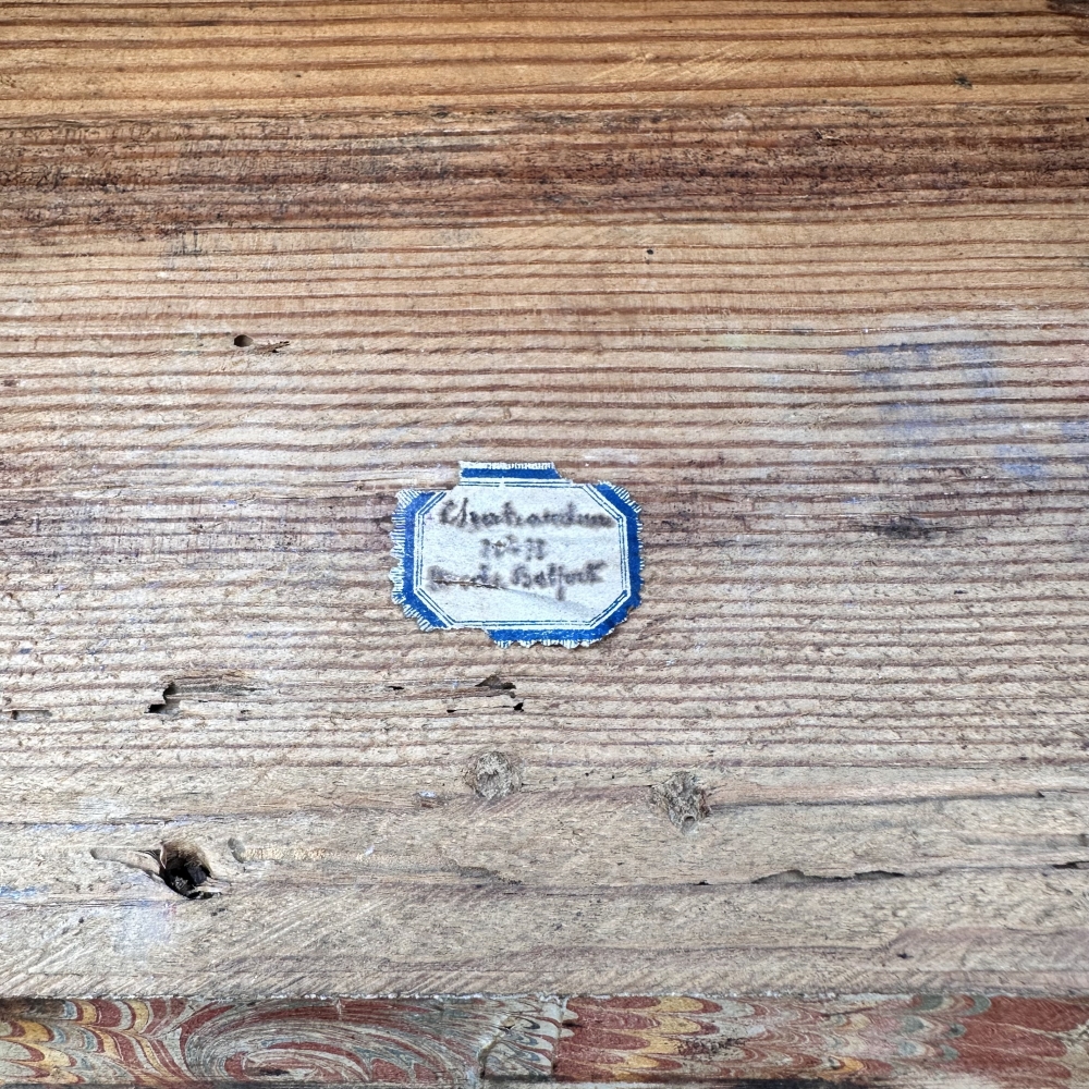 Cofre / Joyero, madera ebonizada, chapa de raíz y hueso, Belfort, Alemania, siglo XIX