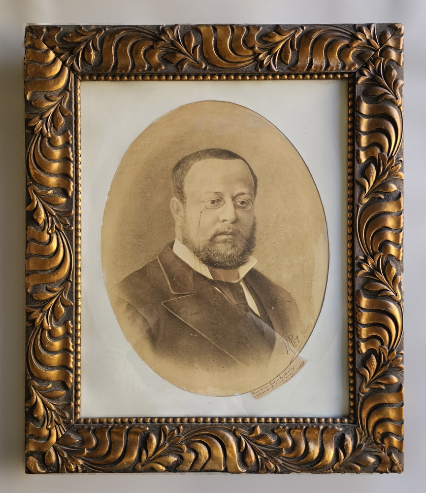 Retrato aristocrático al carboncillo de Manuel Pez (Jaén, 1890), dedicado, siglo XIX