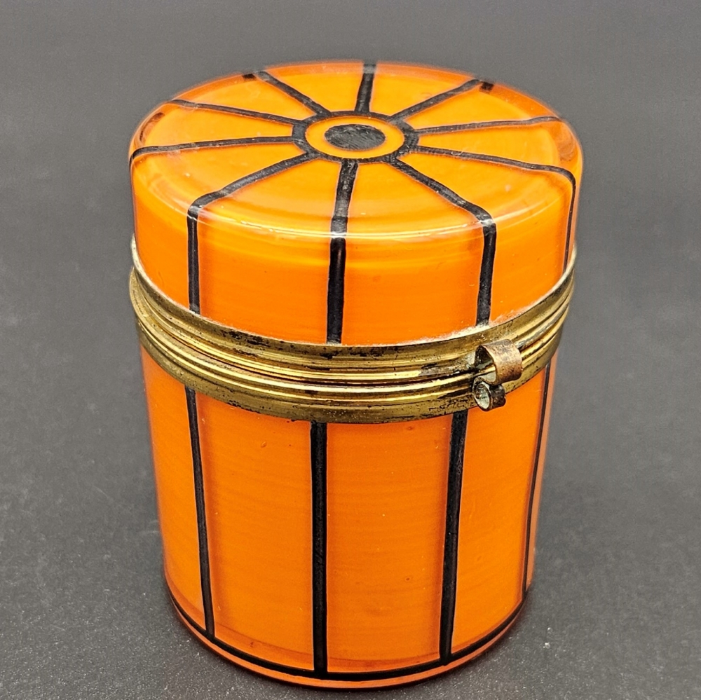 Caja art déco con tapa de cristal de Johann Lötz Witwe, 1910 - 1920
