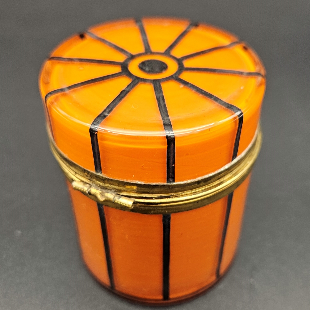 Caja art déco con tapa de cristal de Johann Lötz Witwe, 1910 - 1920