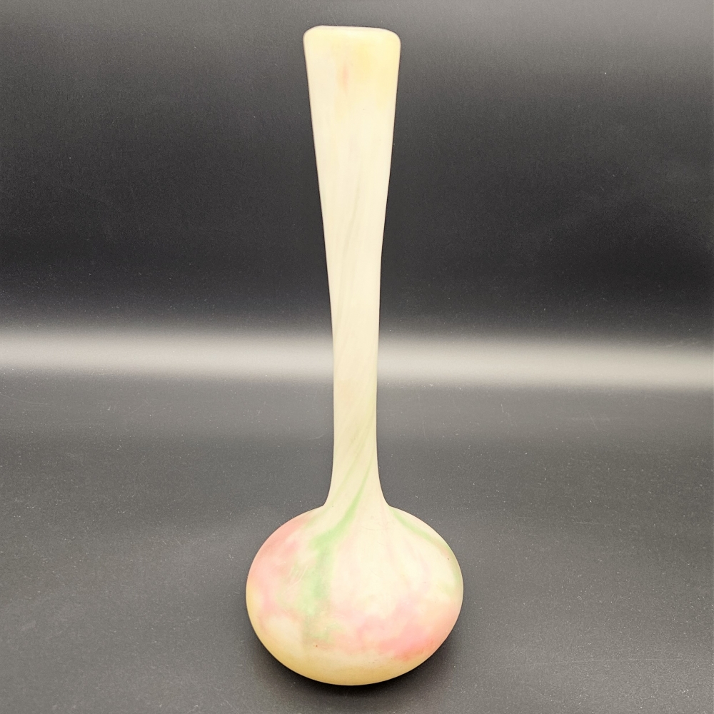 Florero art nouveau de cristal de Muller & Fréres Luneville, 1910 - 1920