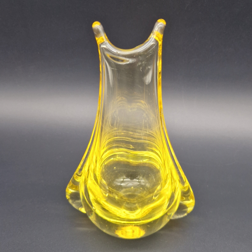 Florero de cristal de Miroslav Klinger para ZBS Zelezny Brod, 1950 - 1959
