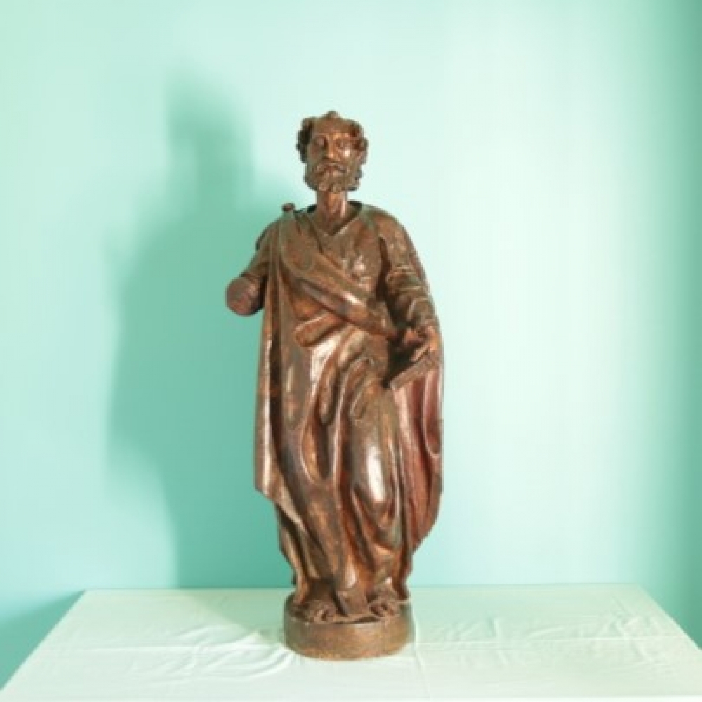Escultura barroca de apóstol en madera policromada, atribuida al siglo XVII