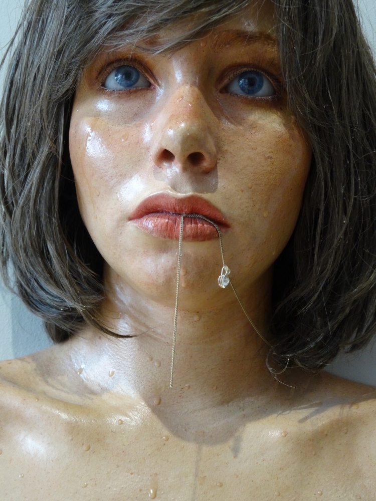 Marc Sijan, escultura hiperrealista, retrato de mujer, 1992